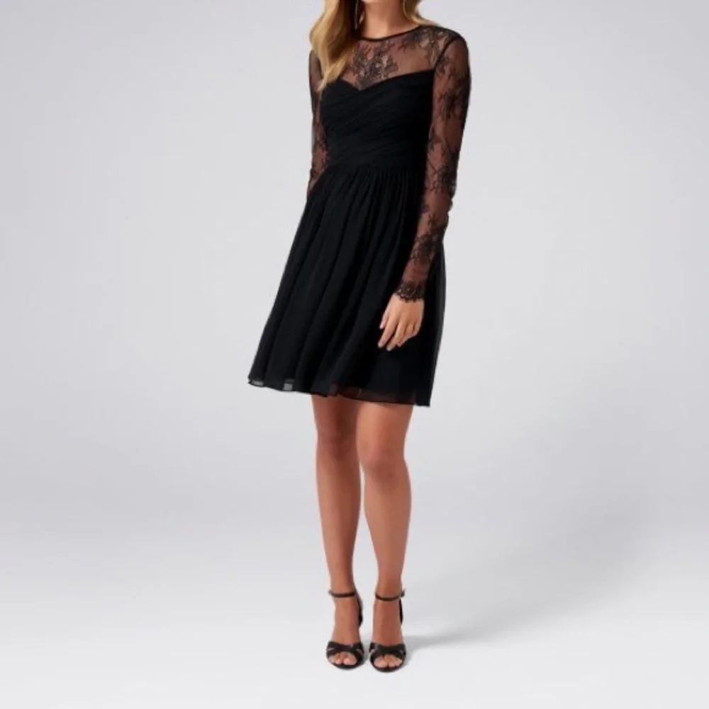 FOREVER NEW | Lilly Lace Soft Prom Dress | Black | Size 14 - Picture 3 of 16